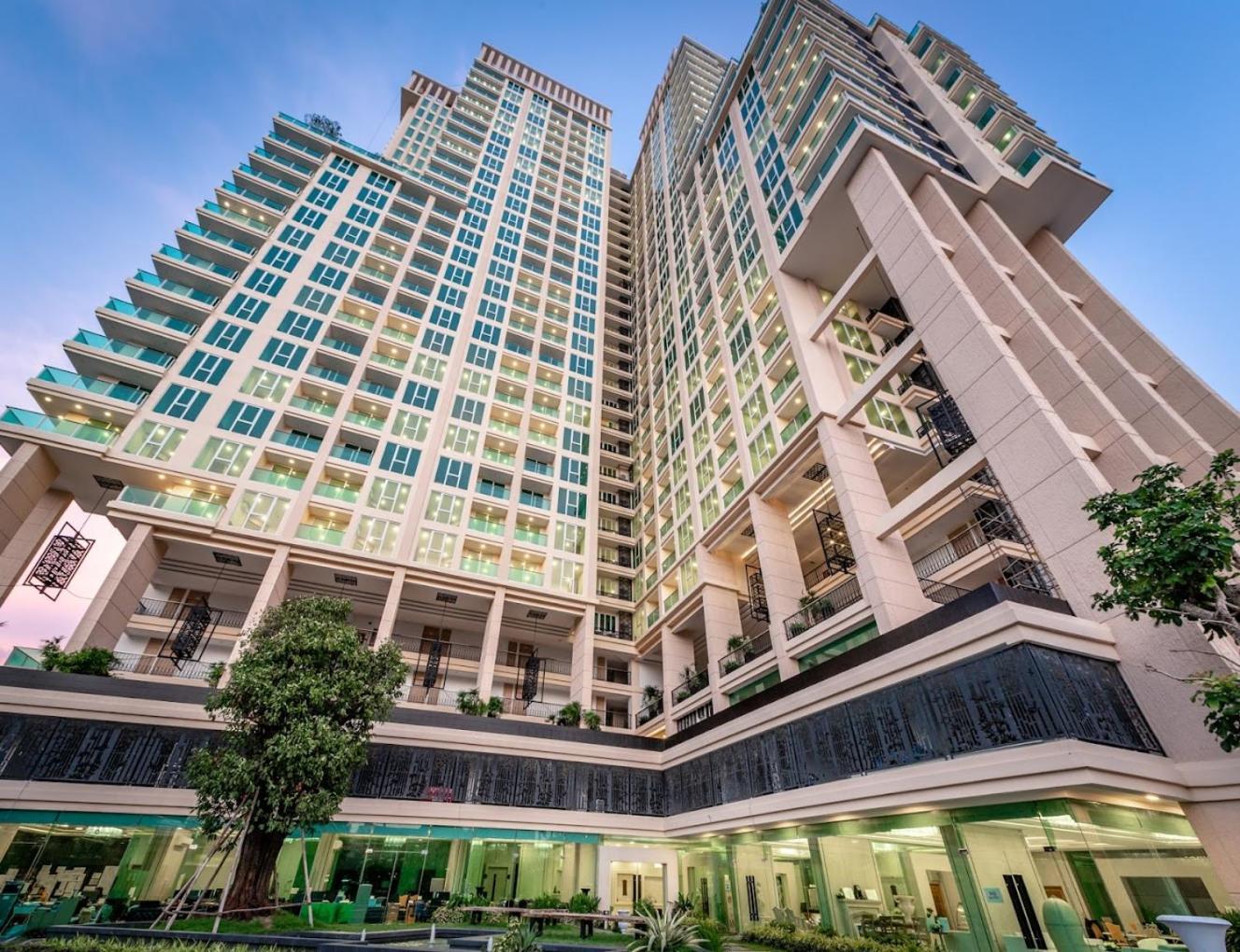 City Garden Tower By Pattaya Holiday Екстериор снимка
