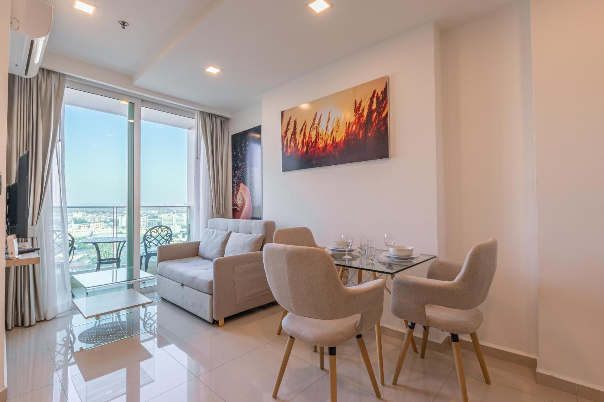 City Garden Tower By Pattaya Holiday Екстериор снимка