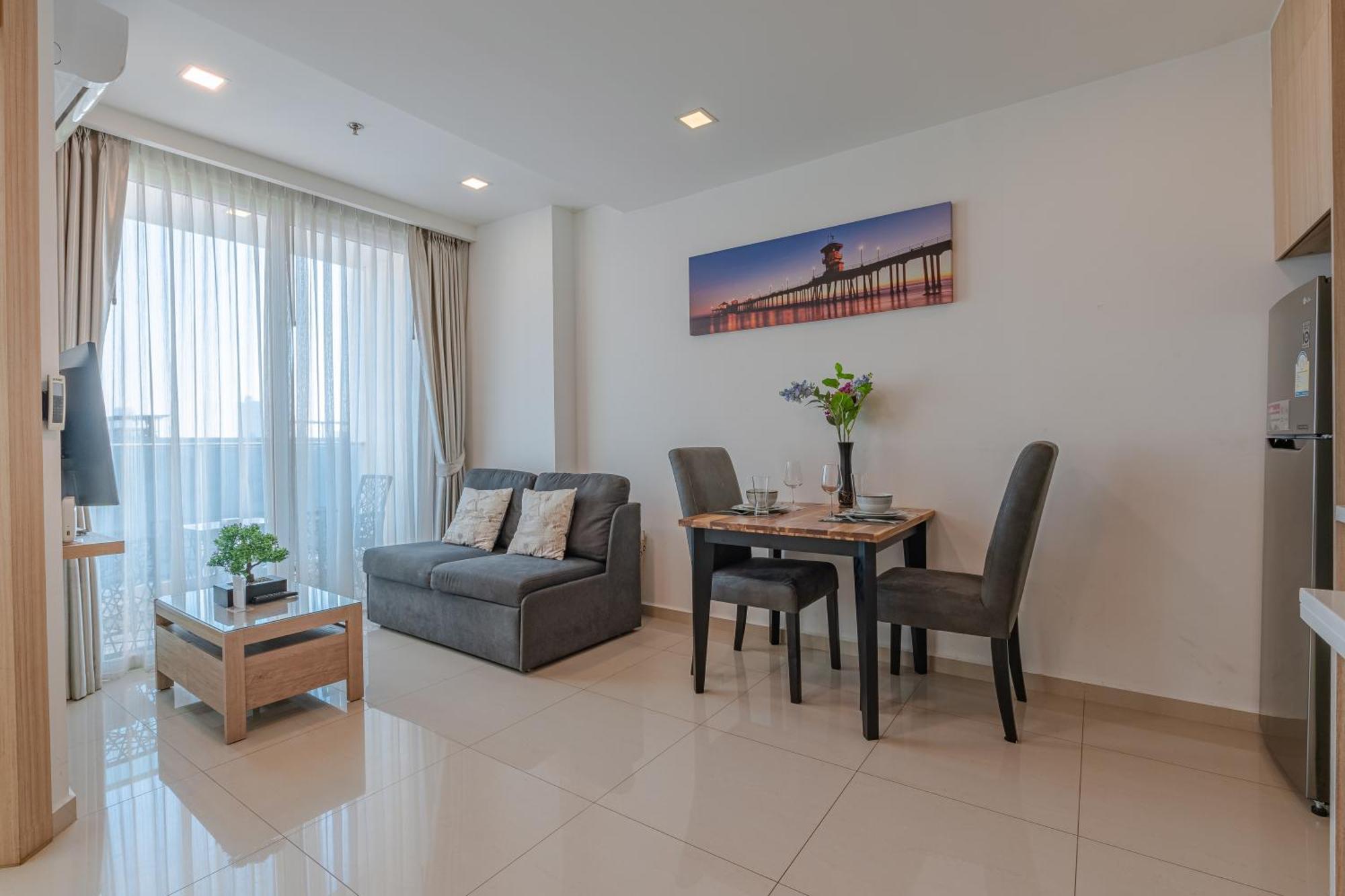 City Garden Tower By Pattaya Holiday Екстериор снимка